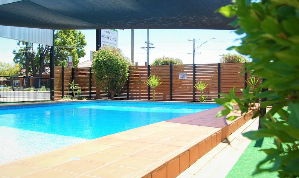 Golden West Motor Inn Dubbo Kültér fotó