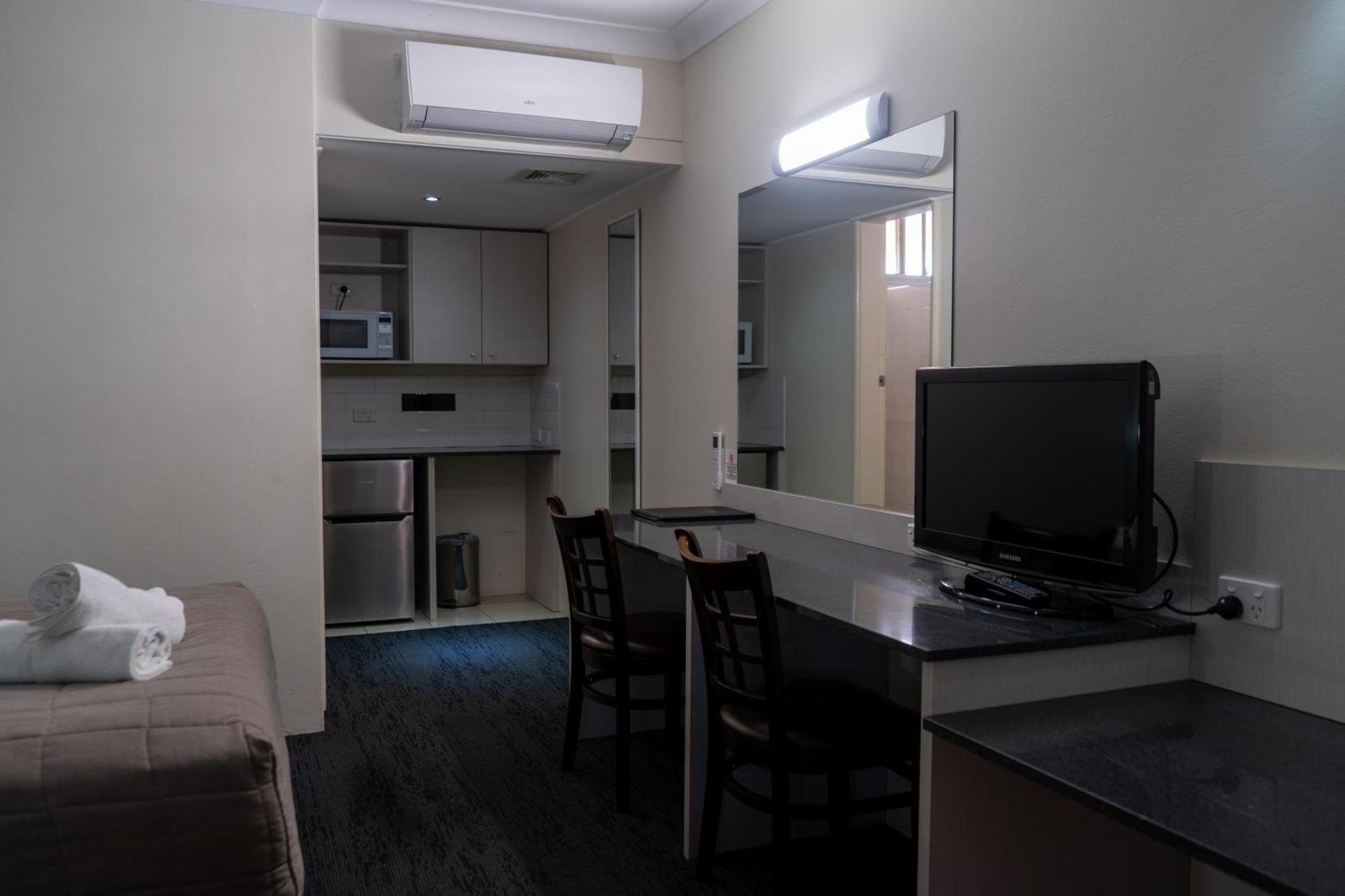 Golden West Motor Inn Dubbo Kültér fotó